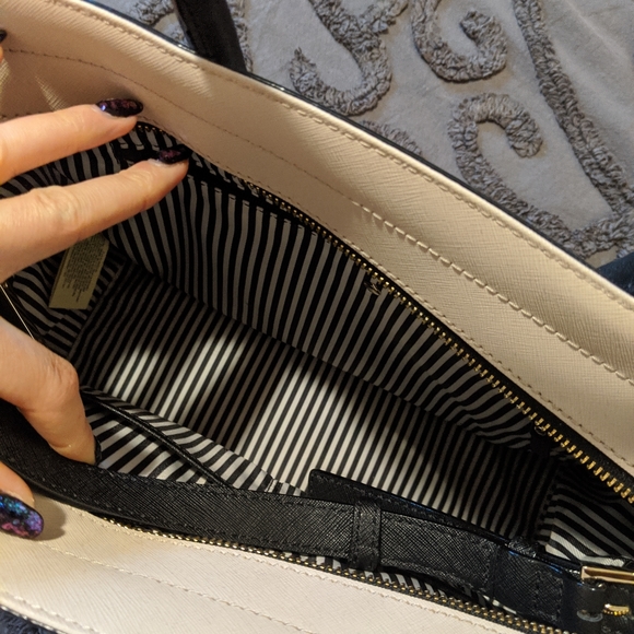 Kate Spade Cameron Street Purse - Picture 5 of 5